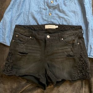 Black distressed and lace trim torrid shorts